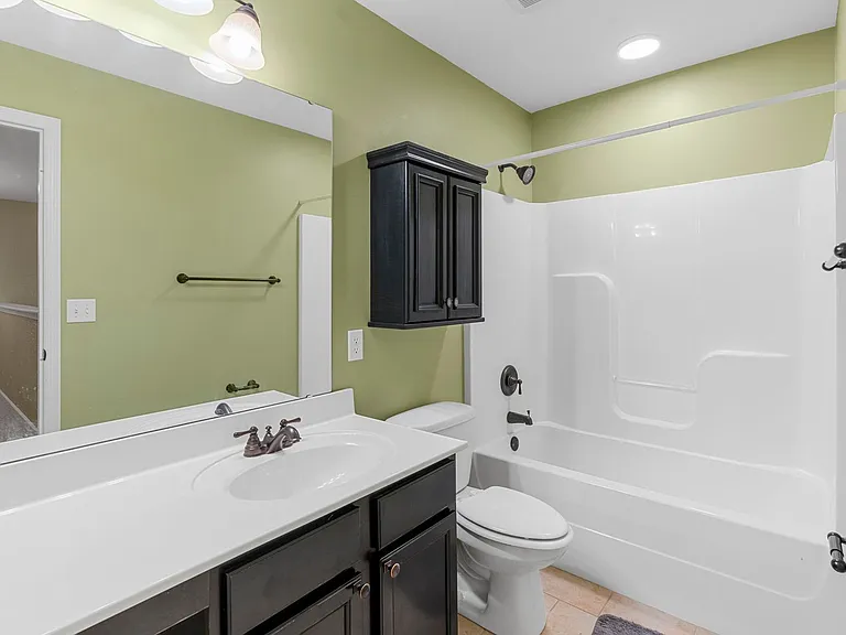 615 Derby Way Dr — Photo 37