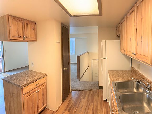 3rd image of 16811 W 16th Pl #1