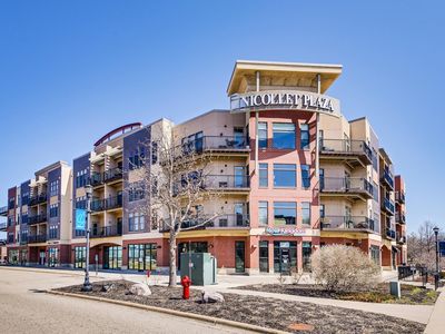 150 E Travelers Trl APT 317, Burnsville, MN, 55337