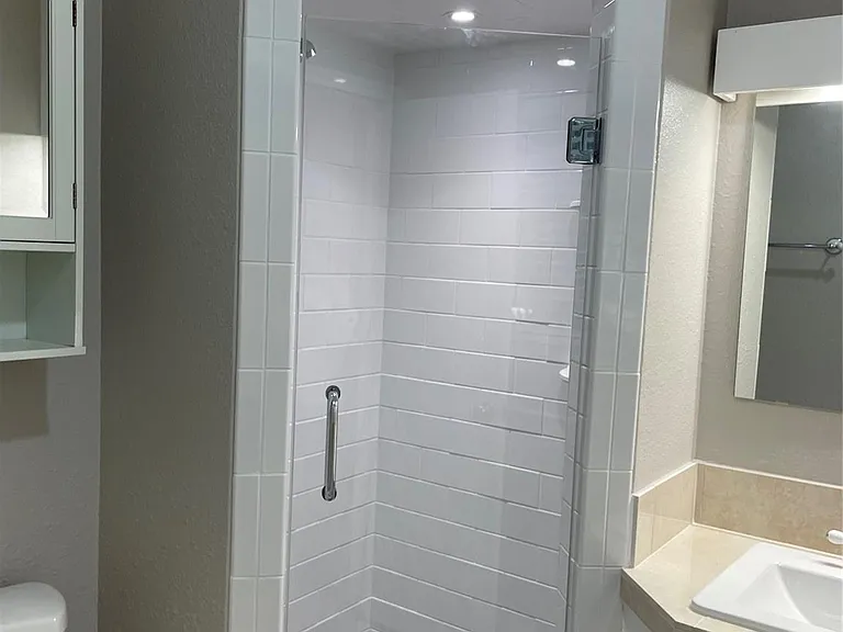 1204 Apache Dr — Photo 15