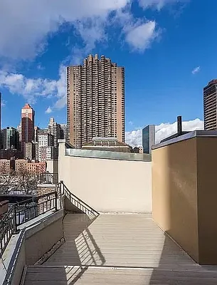 Rented by REAL New York | media 9