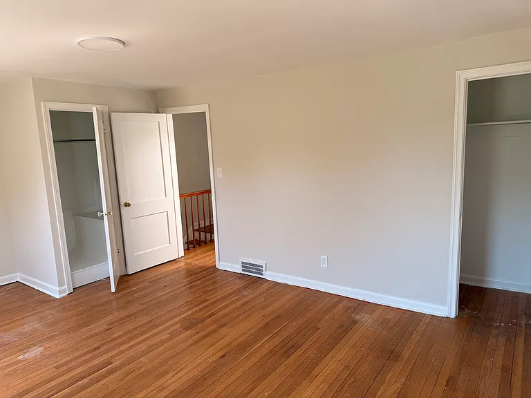 4042 Northfield Rd — Photo 4