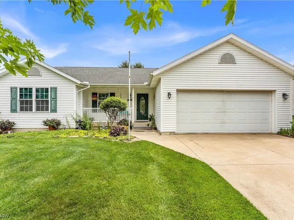 1003 Tamarack Dr, Willard, OH 44890