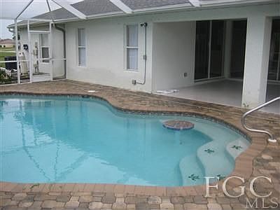 3rd image of 2426 NW 18th Ave