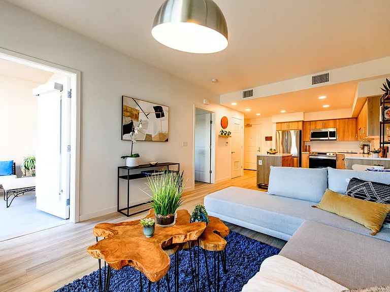 Rising Sun Apartments — Photo 44