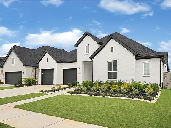 3rd image of 5019 Golden Peach Rd