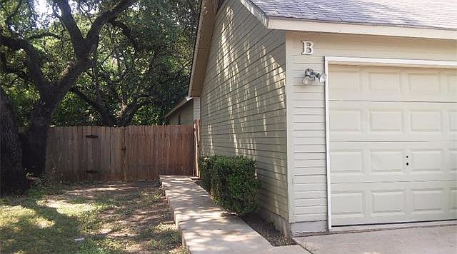 1st image of 3004 Jadewood Ct