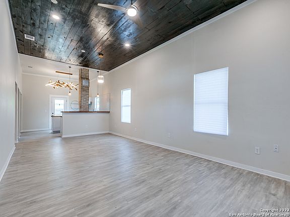 4th image of 518 SCHLEY AVE