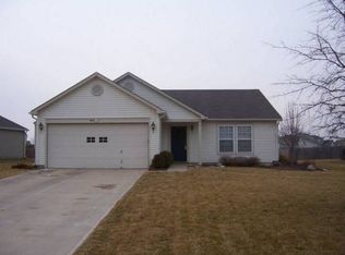 664 Streamside Dr, Greenfield, IN