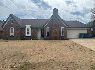 945 Rutland Dr, Southaven, MS 38671