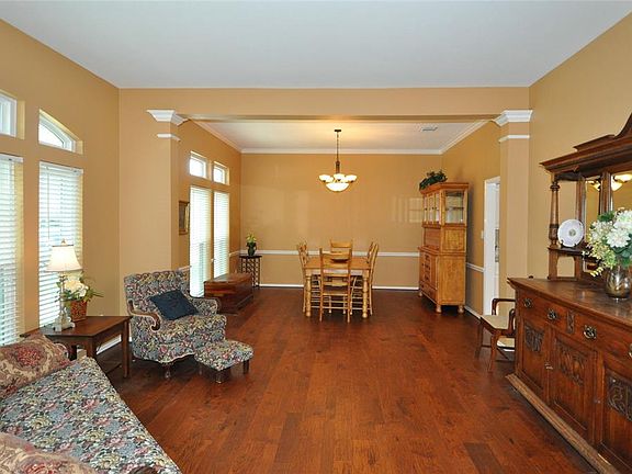 5th image of 1407 Lake Pauline Ct