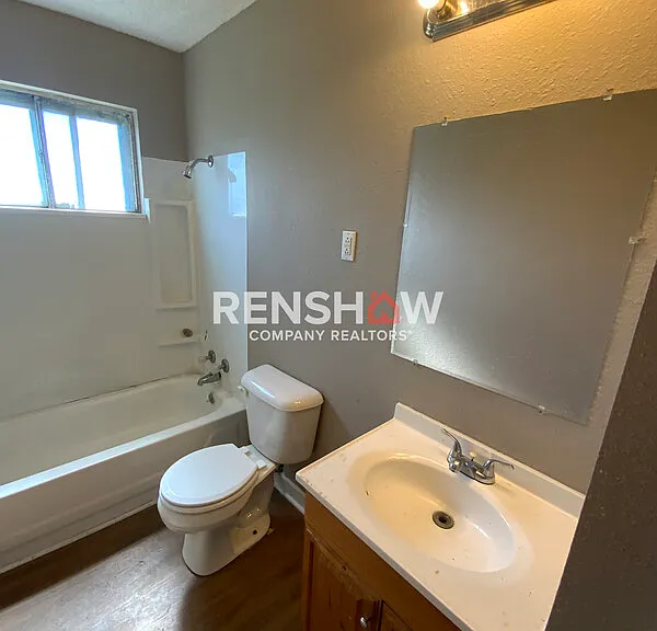1401 Meeks St #D5 — Photo 10