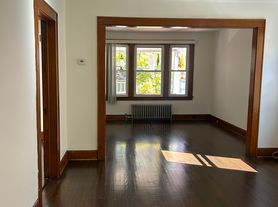 146 Westervelt Ave, Hawthorne, NJ