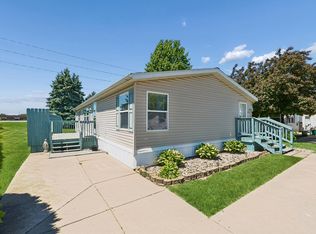 2908 SE Covenant Dr, Grimes, IA 50111