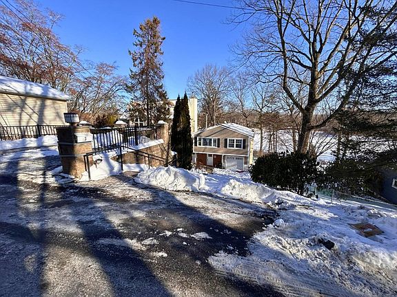 2nd image of 3 Hillside Rd