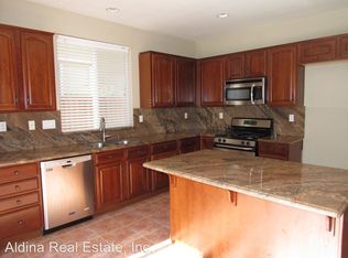 8 La Salle St, Watsonville, CA 95076