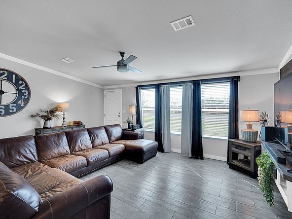 4th image of 129 Old Blooming Grove Rd