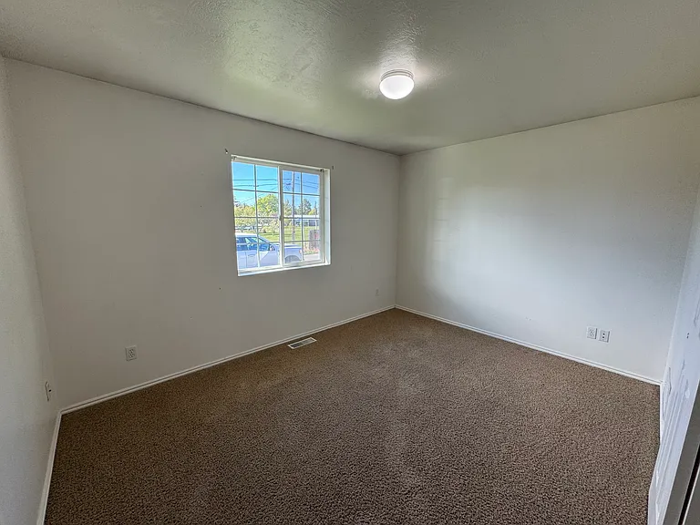 3488 Obryant St — Photo 11