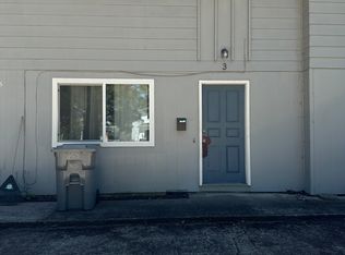 453 SW Mill St APT 3, Dallas, OR 97338