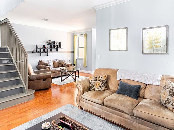 5th image of 12523 SW 121st Way