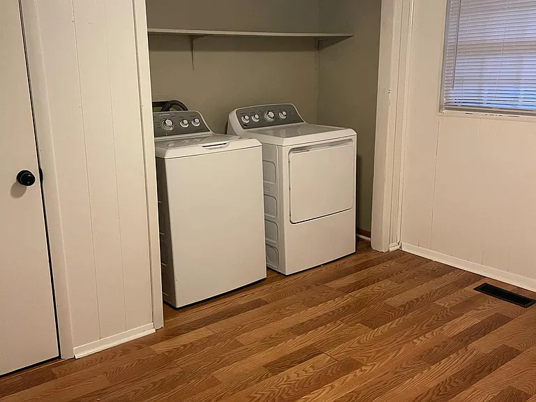 800 South Dr — Photo 7