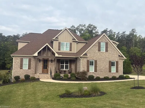 1102 Haniel Dr, Summerfield, NC 27358