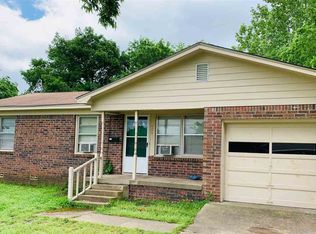 404 15th Ave NW, Ardmore, OK 73401