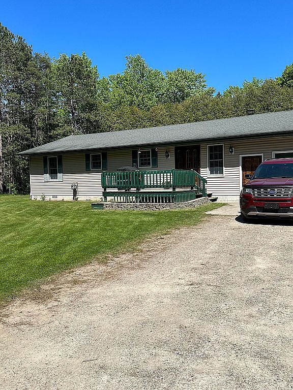 138 S School Rd, Daggett, MI 49821 Zillow