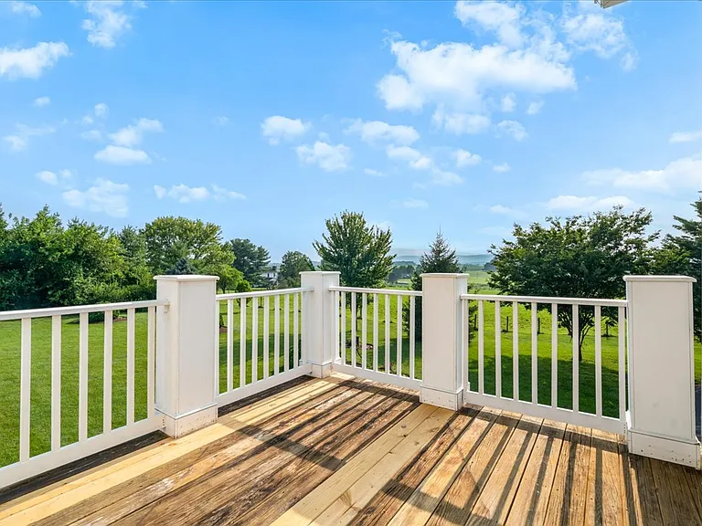 Private balcony off primary room