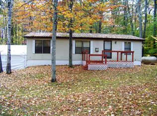 6198 Trillium Trl, Gaylord, MI 49735