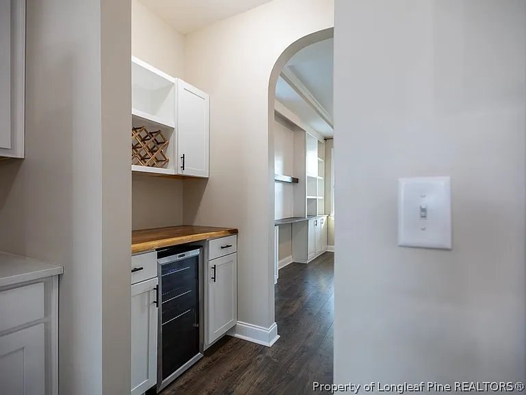 410 Longthorpe Rd — Photo 14