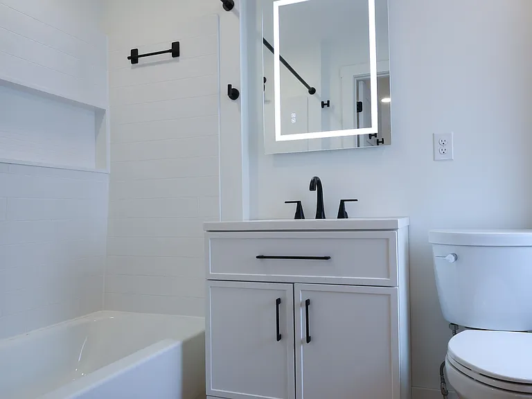 2401 Forest St #2401 — Photo 6