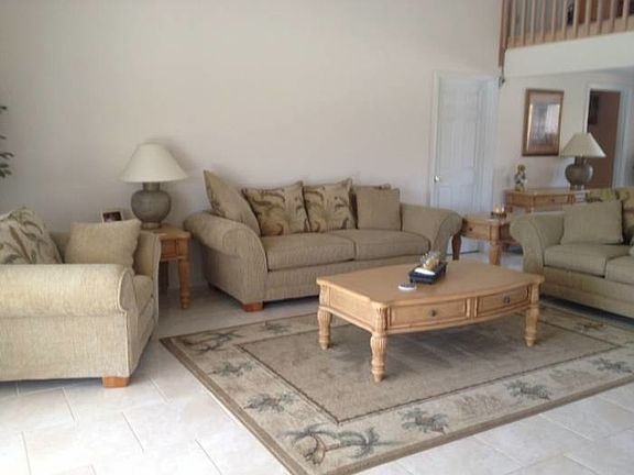 4th image of 13000 Bellerive Dr