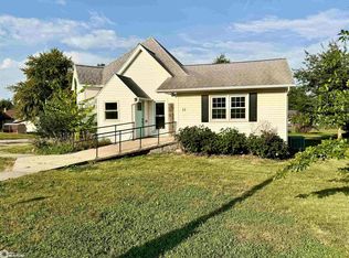 111 S Main St, Albion, IA 50005