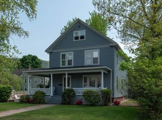 48 Clark St, Easthampton, MA 01027