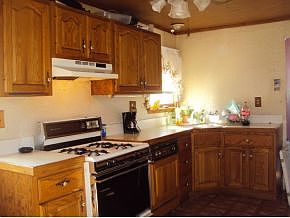 2nd image of 110 Celeste Ct