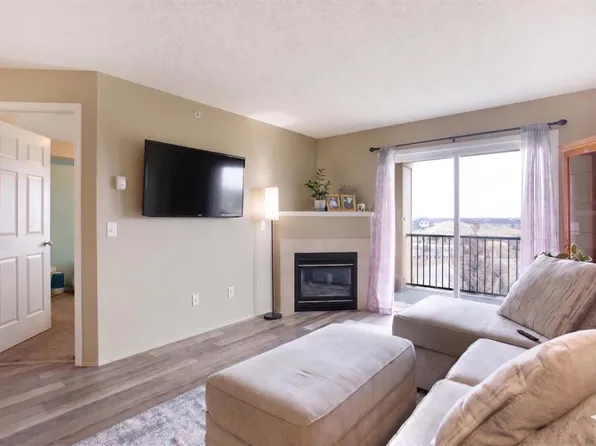 304 N Mackenzie Way SW #6405, Airdrie, AB T4B 3H6