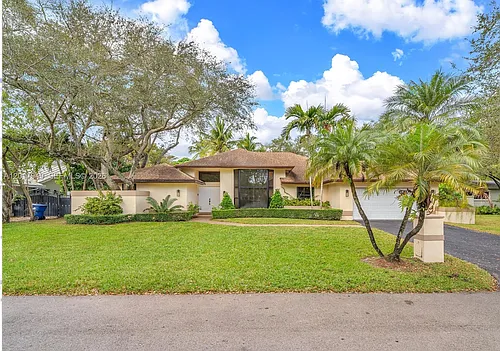 10330 SW 58th Ct Photo 1