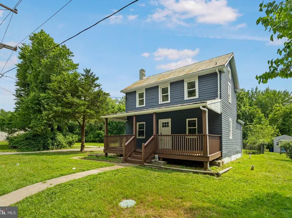 906 N Bridge St, Elkton, MD 21921