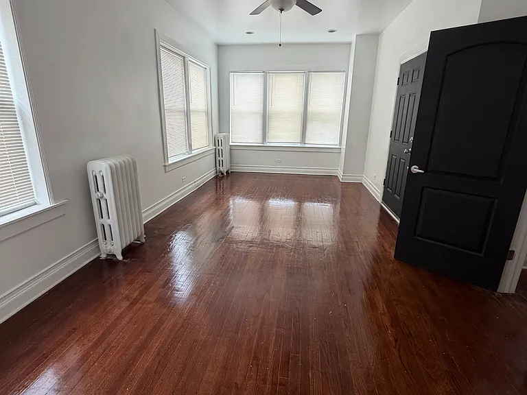 1325 S Independence Blvd #3 — Photo 11