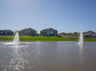 6108 Sanden Rd NE, Cedar Rapids, IA 52411