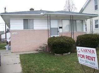 22809 Lambrecht Ave, Eastpointe, MI 48021