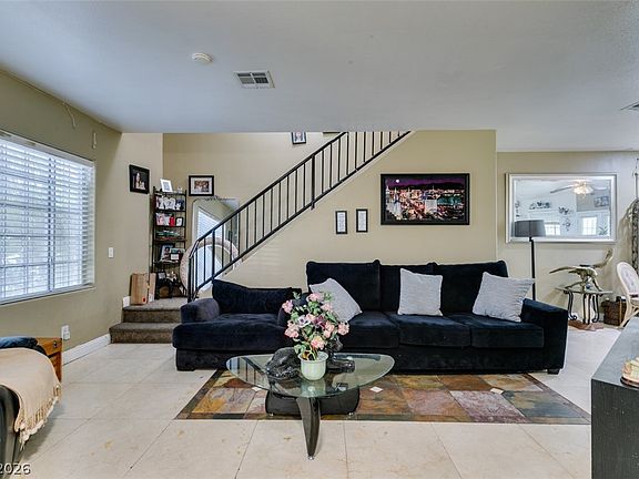 5th image of 5515 N Campbell Rd