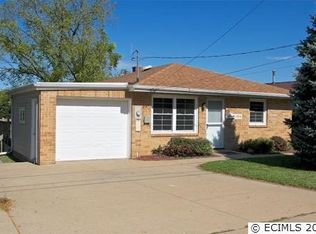 2713 Beverly Ave, Dubuque, IA 52001