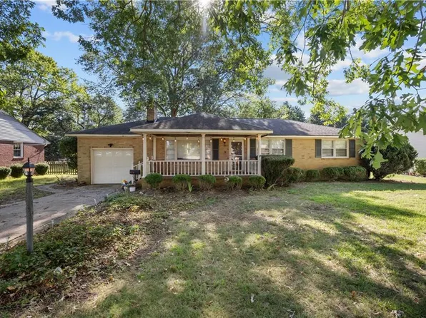 35 Wendfield Cir, Newport News, VA 23601