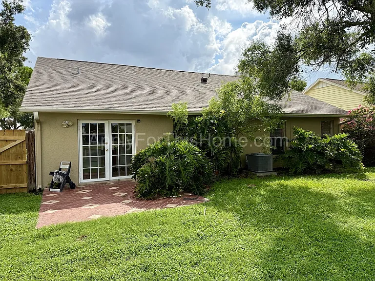 1254 Tuxford Dr — Photo 23