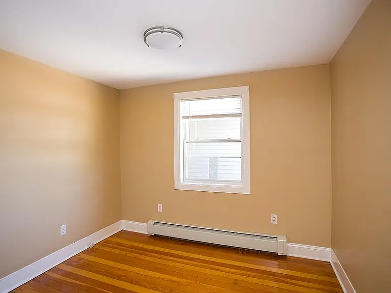 132 Evarts St #2 — Photo 12