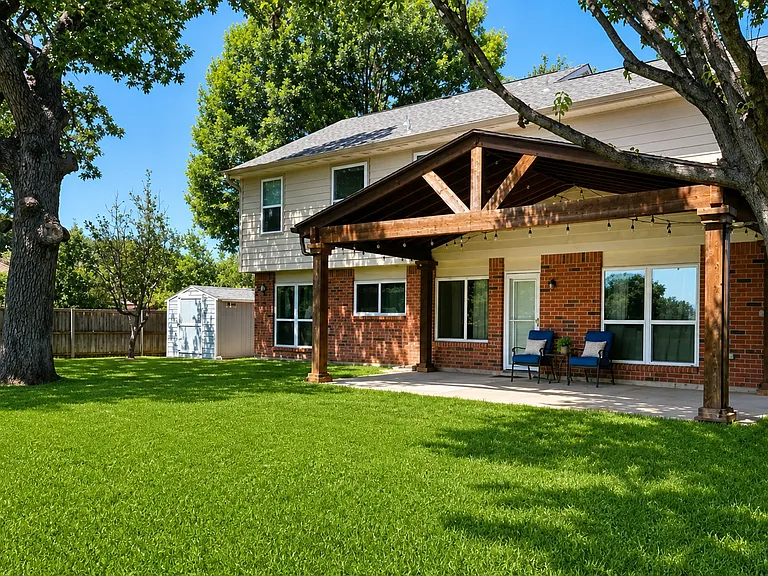 2600 Crepe Myrtle Dr — Photo 7