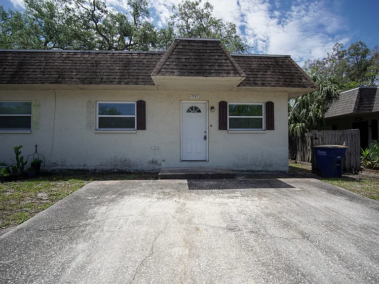 1521 Clark St #1521 — Photo 7