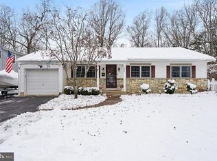 516 Coach Rd, Turnersville, NJ 08012